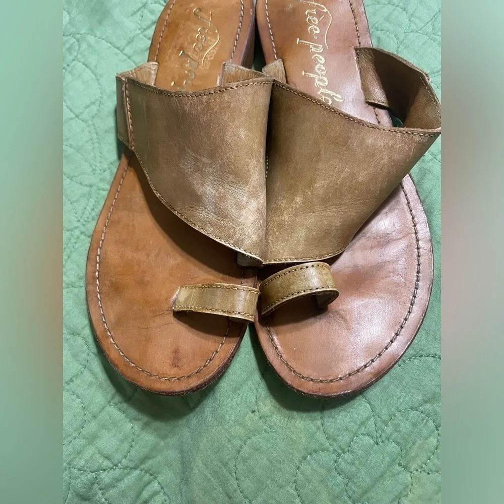 FREE PEOPLE Women's Sant Antoni SANDALS Tan Leather Toe Post size 39EU/ 8US